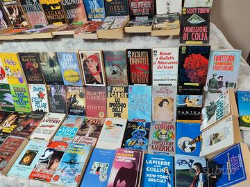 stock 130 libri oscar Mondadori best seller 