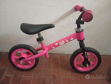 Bicicletta per bambini senza pedali 