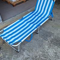  Due lettini da spiaggia 