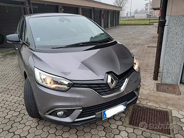 Renault Gran Scenic 