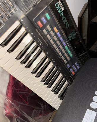 Tastiera Yamaha DSR-1000 vintage anni '80 