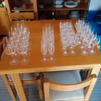 SET DI BICCHIERI DI CRISTALLO CON MOTIVO FLOREALE