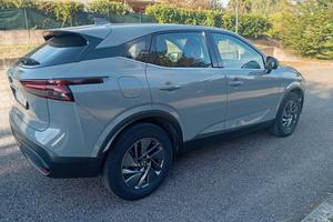NISSAN Qashqai MHEV 158 CV Xtronic Business