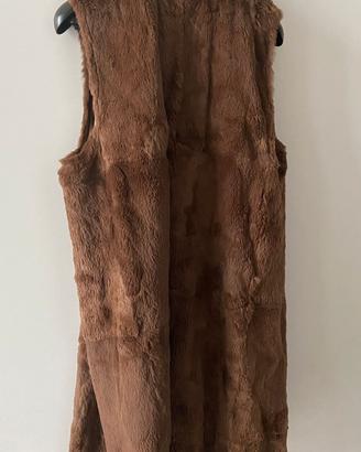 Gilet Smanicato Lungo in Vera Pelliccia di Castoro