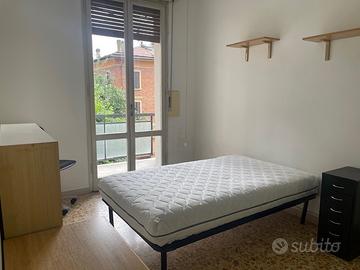 Ad.ze Centro Storico: camera arredata