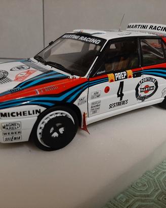 LANCIA DELTA INTEGRALE MARTINI KYOSHO 