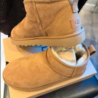 UGG Ultra Mini