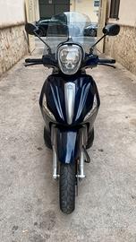 Piaggio Beverly 350