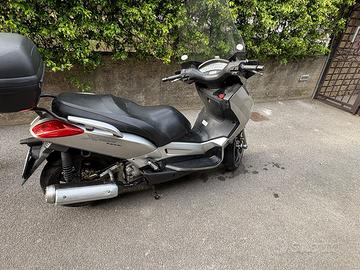 Xmax 250