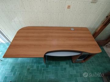 Scrivania icolore ciliegio