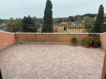 Ampio appartamento luminoso e spazioso 4^ piano