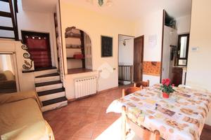 2 LOCALI A MONTOPOLI DI SABINA