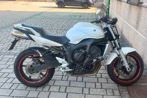Yamaha fz6