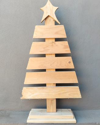Albero di natale in legno naturale