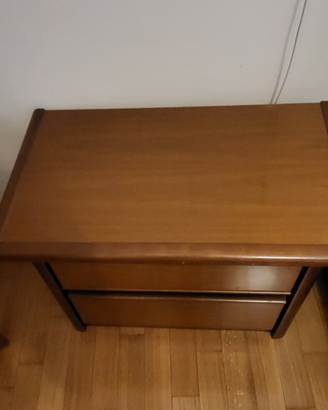Comodino in Legno Massiccio