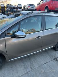 Portiere Peugeot 2008 del 2016