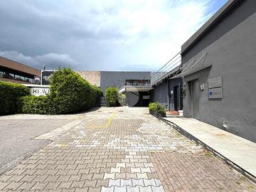 CAPANNONE A LONATO DEL GARDA