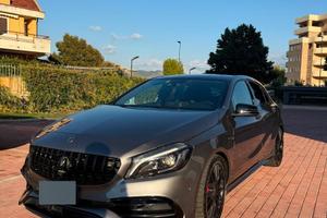 Mercedes-Benz A 45 AMG 4matic 381cv auto my16