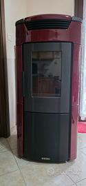 STUFA A PELLET IDRO 24 kW + SCAMBIATORE