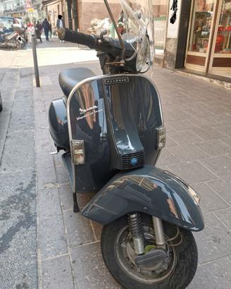VESPA 125 PX ISCRITTA ASI
