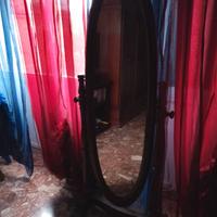 Specchio da terra o “psiche”