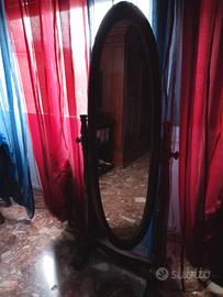 Specchio da terra o “psiche”