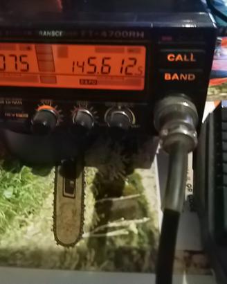 radio yaesu ft 4700 vhf  uhf  radioamatori