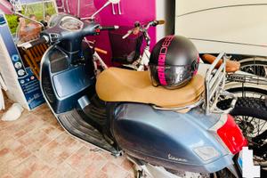 Vespa 300