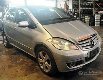 RICAMBI Merc Classe A169 1.5 B anno 2010 - EK004
