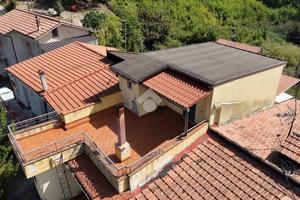 CASA INDIPENDENTE A ROCCABASCERANA