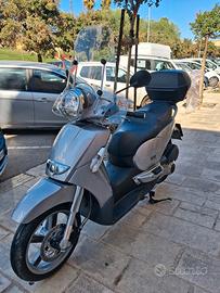 aprilia  scarabeo  250 ie ego 