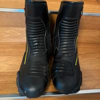 Scarponcini per moto