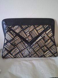  Borsa  Mario Valentino