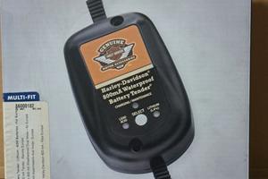 Mantenitore batteria Harley-Davidson 800 mA