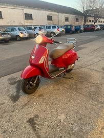 Vespa 250 Gts anno 2006