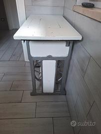 macchina da cucire vecchia 