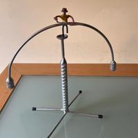 Pendolo di Newton con muratore