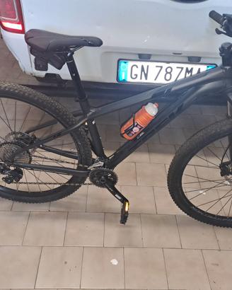 Trek caliber 9