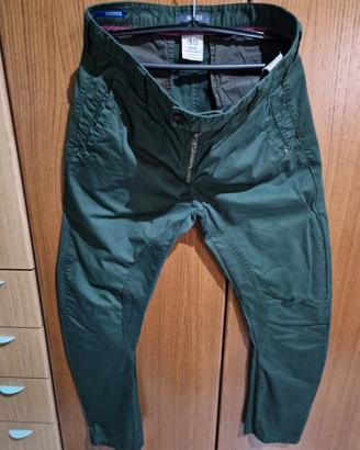 pantalone verde gaudi