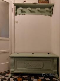 Attaccapanni e cassapanca Shabby chic
