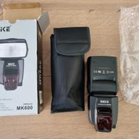 Flash Speedlite Meike MK600 per Canon
