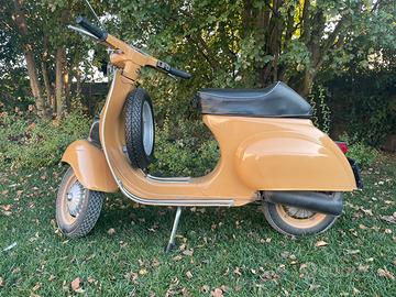 Vespa 50 Special