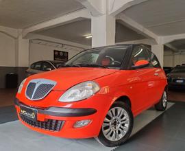 Lancia Ypsilon 1.2 16V Momo Design