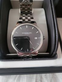orologio al quarzo praticamente nuovo