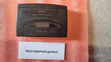 1461-Maxell Stereo Cassette Player