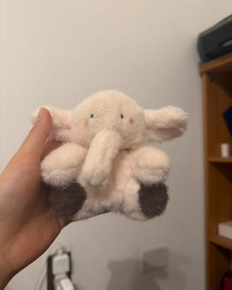 Cover di airpods-portachiave