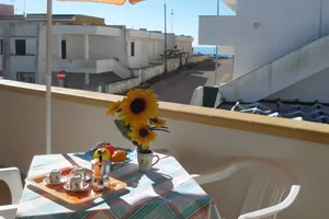 100 metri dalla spiaggia