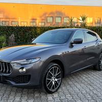 Maserati Levante 3.0 V6 250CV AWD