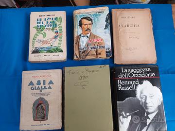 lotto libri vario genere a Piacenza