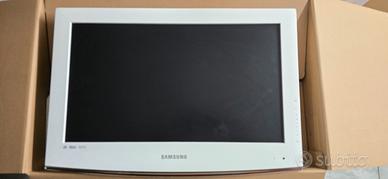 TV LCD Samsung 22" - Bianca